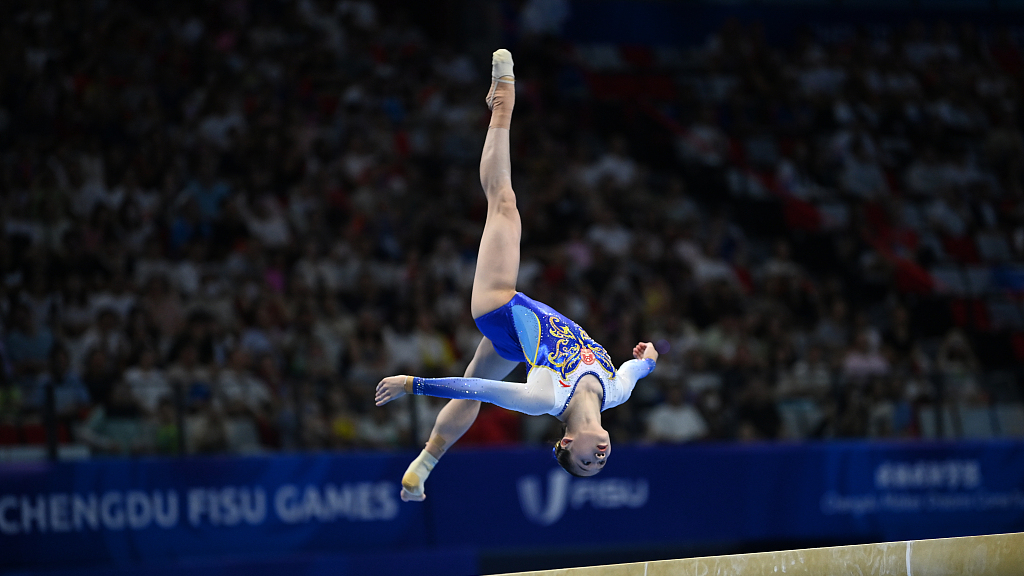 Gimnastas Chinos Obtienen Medallas De Oro En Las Finales Individuales