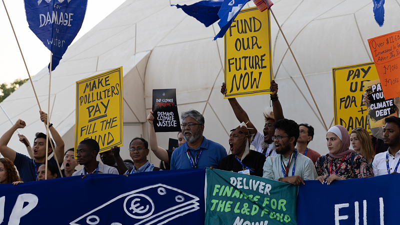 El nuevo proyecto de acuerdo de la COP28 incluye la opción de acabar el