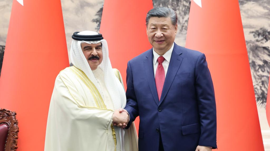 Xi Jinping La visita del rey Hamad de Baréin después de 11 años es