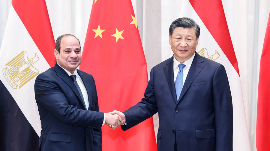 Xi Jinping se reúne con el presidente de Egipto, Abdel Fattah elSisi