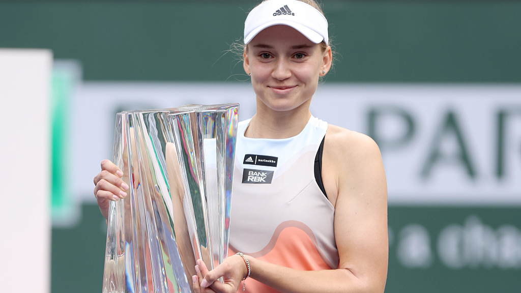 Torneo De Indian Wells: Rybakina Se Impone A Sabalenka Por 7-6 Y 6-4 En ...